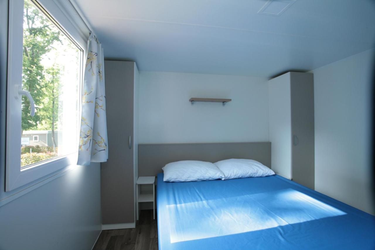 Camping Adria Mobile Home Park Umag Exterior photo