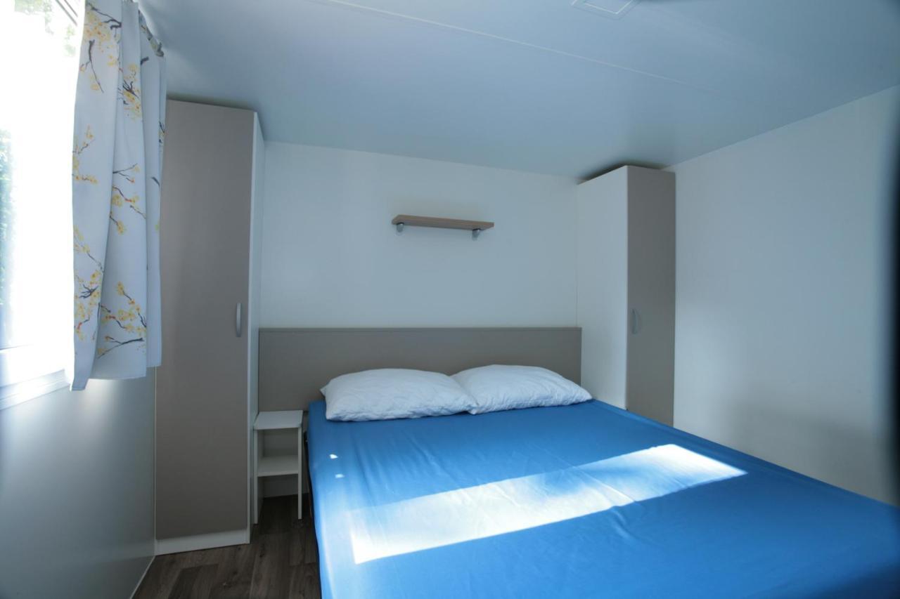 Camping Adria Mobile Home Park Umag Exterior photo