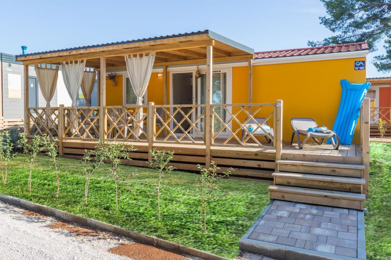 Camping Adria Mobile Home Park Umag Exterior photo
